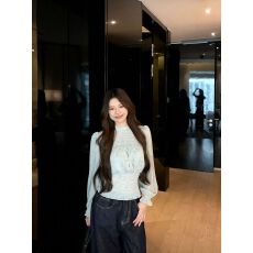 批发原版面料 通勤简约百搭秋季绿色圆领雪纺收腰显瘦<b class='q'>防晒</b>长袖上衣女