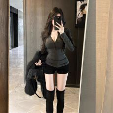 批发V领德绒打底衫女秋冬内搭短款小衫辣妹显瘦磨毛上衣加绒保暖<b class='q'>T</b><b class='q'>恤</b>