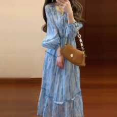 批发长袖连衣裙女宽松新款早春收腰显瘦<b class='q'>大码</b>a字长裙