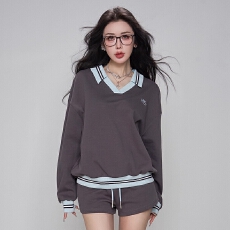 批发休闲套<b class='q'>装</b>女秋季运动翻领长袖卫衣+抽绳短<b class='q'>裤</b>两件套
