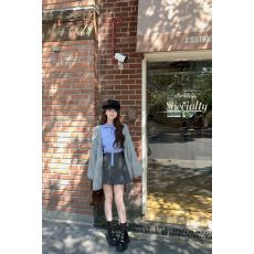 批发蓝色蝴蝶结绑带条纹<b class='q'>衬衫</b>女新款秋季韩系小众设计感单排扣长袖上衣