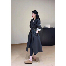 批发巨好看的秋冬季风衣外套2025新款今年流行爆款中长款小个子高级感