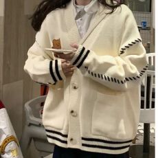 批发小熊毛衣开衫女外套2025早春新款<b class='q'>女装</b>衣服宽松温柔秋冬季针织上衣