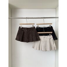 批发2026早春新款复古呢子<b class='q'>百褶</b><b class='q'>半身裙</b>防走光裙裤多纽扣设计减龄短裙子