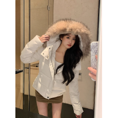 批发收腰羽绒服女短款大毛领<b class='q'>修身</b>小个子白鸭绒加厚冬季外套