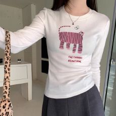 批发白色圆领内搭打底衫女春秋2026新款趣味<b class='q'>卡通</b>百搭修身辣妹长袖<b class='q'>T</b><b class='q'>恤</b>