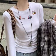 批发春季新款纯棉<b class='q'>圆领</b>打底衫女修身显瘦洋气高级感甜酷风内搭长袖<b class='q'>t</b><b class='q'>恤</b>