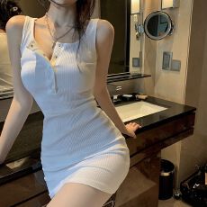 批发罗纹 包臀短裙时尚黑色背心吊带连衣<b class='q'>裙子</b>女