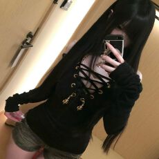 批发黑色V领绑带<b class='q'>长袖</b>女早春新款设计感小众纯欲辣妹修身显瘦上衣