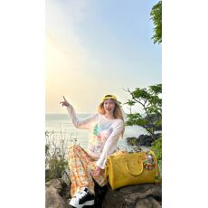 批发广州150克彩虹麻】薄款微透防晒罩衫女夏<b class='q'>宽松</b>圆领<b class='q'>长袖</b><b class='q'>T</b><b class='q'>恤</b>印花上衣