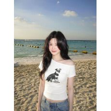 批发纯棉220克40支超爽滑食毛+手感92棉8氨纶修身收腰短款斜漏肩T恤女