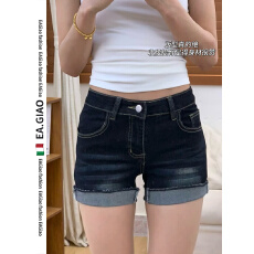 批发美式深蓝色<b class='q'>牛仔</b><b class='q'>短裤</b>女2025秋季新款显瘦辣妹低腰包臀a字卷<b class='q'>边</b>热裤