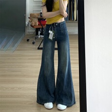 批发复古微喇牛仔<b class='q'>裤</b>女冬季2025年潮流百搭新款高腰显瘦不贴<b class='q'>腿</b>喇叭<b class='q'>裤</b>子