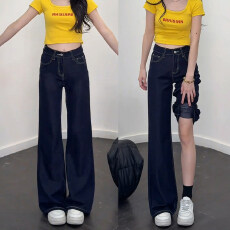 批发美式深蓝色不贴腿微喇<b class='q'>牛仔裤</b>女2025潮流新款显瘦垂感阔腿喇叭裤子