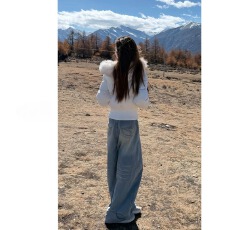 批发浅蓝色高腰阔腿牛仔裤女春夏2026新款设计感宽松显瘦弯刀拖地裤子