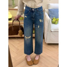 批发蓝色九分直筒破洞牛仔裤女夏季新款梨型身材显瘦小个子八分阔腿裤