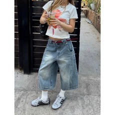 批发美式高街vibe弯刀牛仔短<b class='q'>裤</b>女夏季百搭休闲高腰宽松显瘦阔腿七<b class='q'>分</b><b class='q'>裤</b>