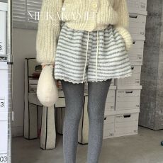 批发<b class='q'>甜美</b>撞色条纹蕾丝拼接仿羊羔毛休闲短裤女秋季高腰抽绳系带阔腿裤