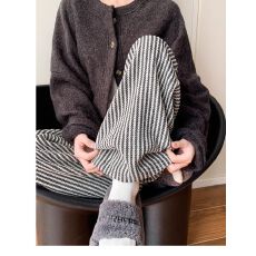 批发咖色竖条纹毛呢<b class='q'>裤</b>女春秋新款<b class='q'>韩版</b>复古直筒春秋冬拖地松紧腰阔腿<b class='q'>裤</b>