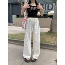 批发有内衬夏爆款<b class='q'>高腰</b>显瘦直筒休闲长裤杏色烫钻破洞阔腿裤女