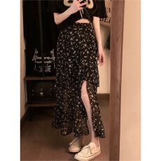 批发法式开叉雪纺<b class='q'>碎花</b>半身裙女夏季新款高腰显瘦遮肚A字裙子