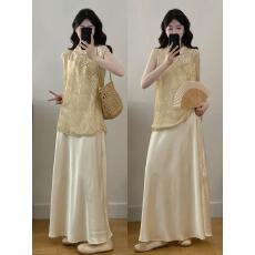 批发胖千金实拍~ 刺绣新中式国风<b class='q'>马甲</b>+显瘦缎面吊带连衣裙高级感套装