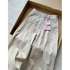 批发米杏色工装牛仔<b class='q'>裤</b>女2026年秋季新款高腰<b class='q'>宽松</b>垂感直筒阔腿休闲<b class='q'>裤</b>子