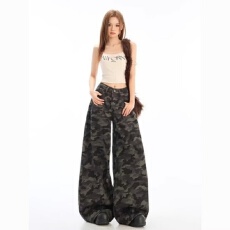 批发小个子美式高街工装阔腿迷彩春夏牛仔裤女<b class='q'>高腰</b>宽松显瘦直筒拖地裤