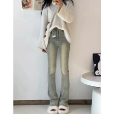 批发浅色高腰微喇牛仔女2026年春季新款复古修身显瘦<b class='q'>弹力</b>马蹄喇叭裤子