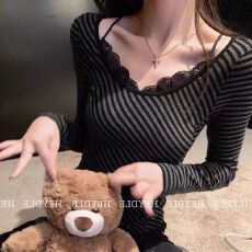 批发黑色条纹长袖t恤女秋季2025新款蕾丝拼接修身显瘦内搭假两件上衣