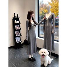 批发轻熟风长袖针织<b class='q'>连衣裙</b>女2025秋冬设计感假两件气质掐腰过膝长裙子