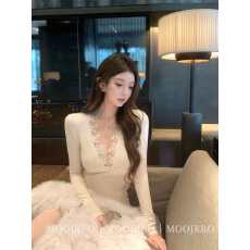 批发大码胖mm法式纯欲气质修身v领蕾丝拼接长袖T恤女秋<b class='q'>冬</b>2026打底上衣