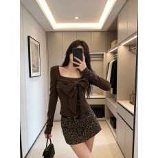 批发独特别致蝴蝶结上衣女<b class='q'>秋</b>季新款小众辣妹设计感修身显瘦上衣ins潮