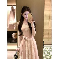 批发2025圣诞款云纱雪芙 V领针织<b class='q'>网纱</b>时尚阳气蛋糕<b class='q'>裙</b>