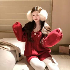 批发圣诞甜果/红色v领套头毛衣针织裤套<b class='q'>装</b><b class='q'>女</b>冬季法式过年两件套