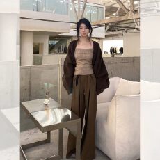 韩系慵懒风设计感棕色蝙蝠袖针织开衫+吊带+高腰三件套装