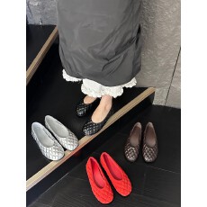 批发2025早秋新款小香风菱格<b class='q'>芭蕾舞</b>鞋外穿配<b class='q'>裙</b>子玛丽珍浅口单鞋女