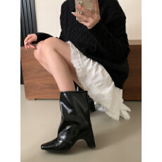 批发英伦风复古弹力高级感2025新款短款粗跟高跟显廋女士马丁靴子