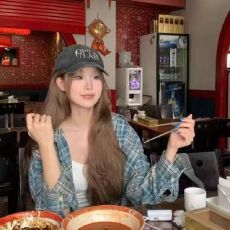 批发潮牌美式复古格子设计格纹<b class='q'>衬衫</b><b class='q'>情侣</b><b class='q'>宽松</b>新款休闲<b class='q'>长袖</b>外套<b class='q'>衬衣</b>上衣