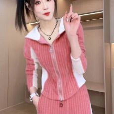 批发天猫质量时尚运动套装女2026春<b class='q'>秋</b>季新款休闲妈妈装网红爆款两件套