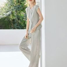 批发2026<b class='q'>夏</b>季新款韩版时尚洋气无袖衬衫上衣套装宽松休闲长裤两件套女