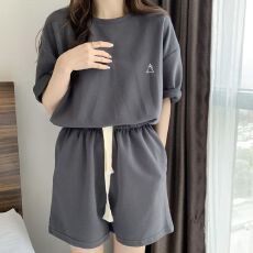 批发港风美式复古小个子休闲<b class='q'>套装</b>女夏宽松ins风短袖短裤运动两件套潮