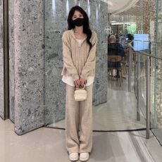 批发春秋季套装女2026年新款休闲时尚假两件连帽卫衣宽松阔腿裤两件套