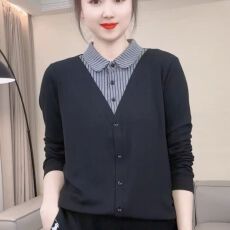 批发2026新款女士上衣<b class='q'>衬衫</b>领假两件条纹领<b class='q'>百搭</b>休闲宽松显瘦小衫