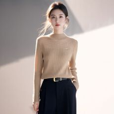 批发实拍~时尚简约圆领打底长袖针织衫2026早春新款气质内搭<b class='q'>修身</b>毛衣