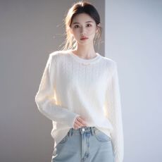 批发实拍~圆领长袖针织套衫女2026春季新款内搭宽松复古麻花打底毛衣