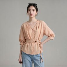 批发实拍~法式V领收腰设计感2026夏季新款韩版百搭女装五分<b class='q'>袖</b>轻奢<b class='q'>上衣</b>
