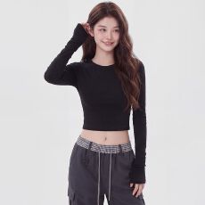 批发实拍~2026长袖女上衣美式辣妹风短款圆领打底衫<b class='q'>街头</b>露脐T恤修身潮