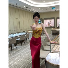 批发【草莓定制】锦鲤添福网红牡丹花美背<b class='q'>塑</b><b class='q'>身</b>衣半身裙两件套显瘦气质