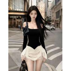 批发韩版辣妹早秋氛围感御姐穿搭黑色一字领<b class='q'>露肩</b>设计感吊带长袖<b class='q'>连衣裙</b>